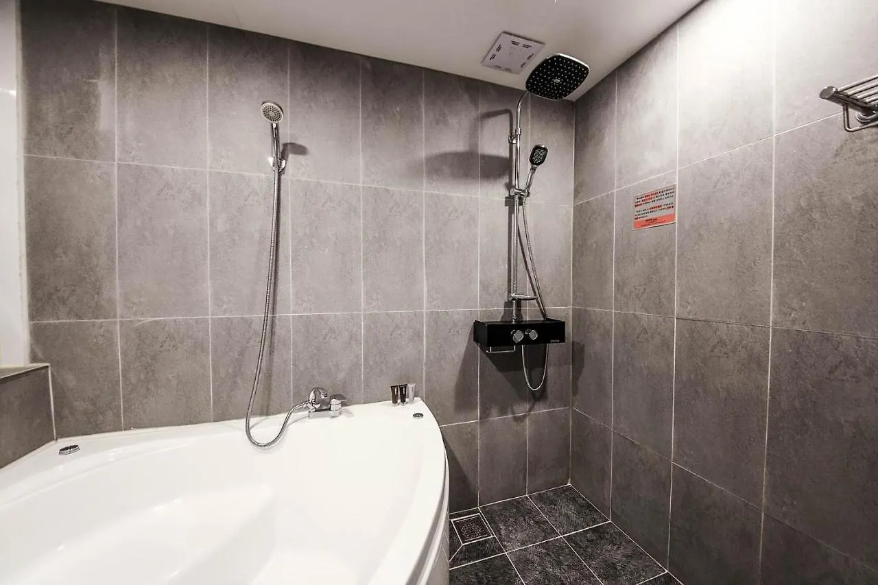 Haute Hotel Busan