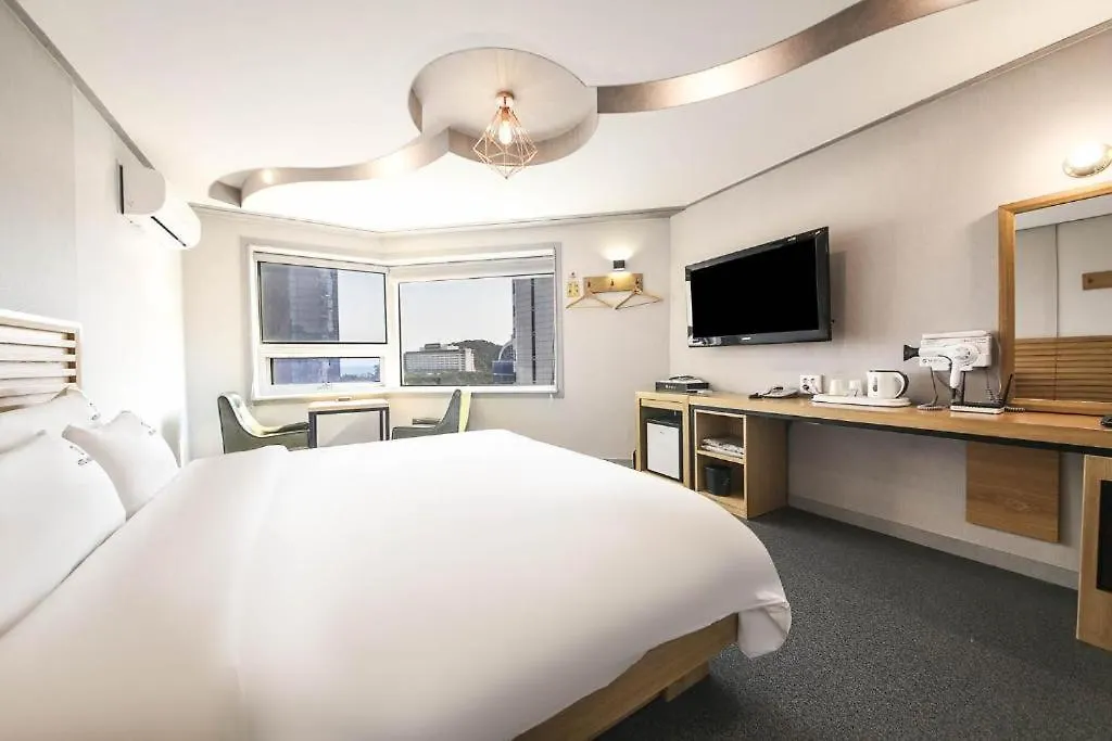 Haute Hotel Busan